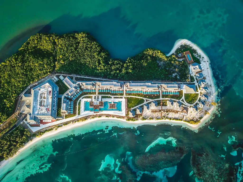 Hotel Oyster Bay Excellence